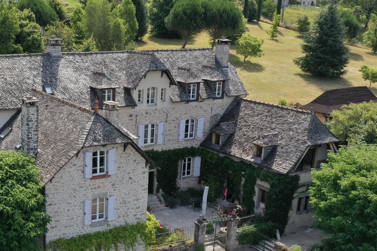 Le Clos St Georges Hotell Entraygues-sur-Truyère Exteriör bild